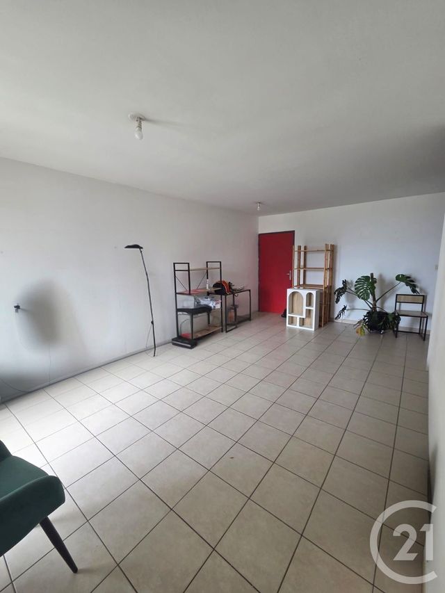 Appartement F2 &agrave; vendre - 2 pi&egrave;ces - 43,43 m2 - St Denis - 974 - REUNION