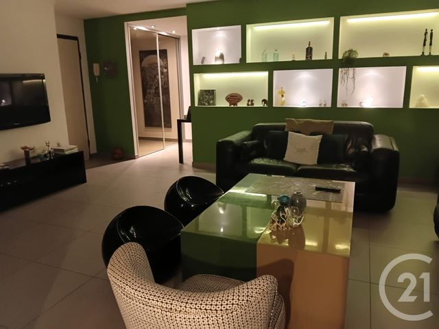Appartement F4 &agrave; vendre - 4 pi&egrave;ces - 86,84 m2 - St Denis - 974 - REUNION