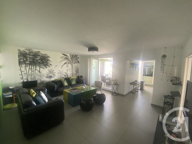 Appartement F4 &agrave; vendre - 4 pi&egrave;ces - 86,84 m2 - St Denis - 974 - REUNION