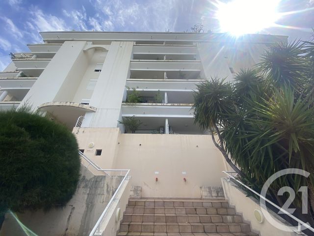 Appartement F4 &agrave; vendre - 4 pi&egrave;ces - 86,84 m2 - St Denis - 974 - REUNION