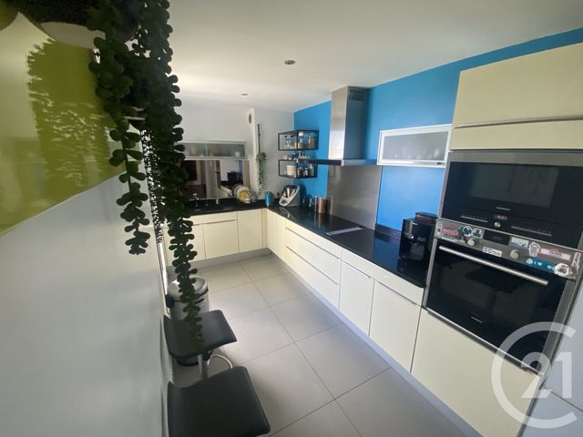 Appartement F4 &agrave; vendre - 4 pi&egrave;ces - 86,84 m2 - St Denis - 974 - REUNION