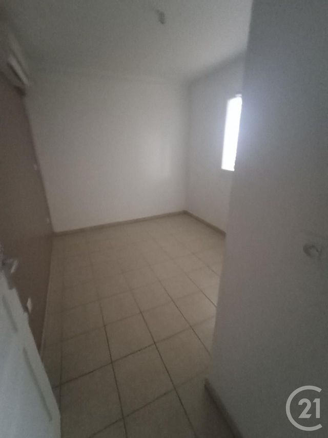Appartement F3 &agrave; vendre - 3 pi&egrave;ces - 54,64 m2 - St Denis - 974 - REUNION