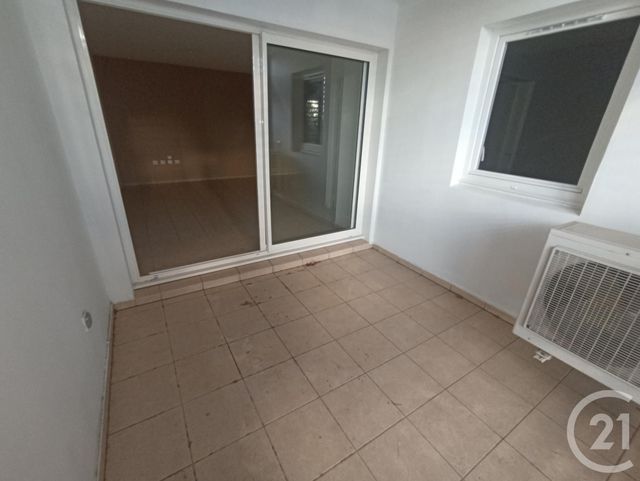 Appartement F3 &agrave; vendre - 3 pi&egrave;ces - 54,64 m2 - St Denis - 974 - REUNION