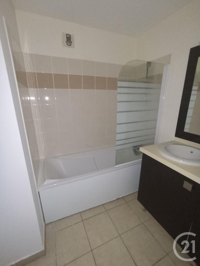 Appartement F3 &agrave; vendre - 3 pi&egrave;ces - 54,64 m2 - St Denis - 974 - REUNION