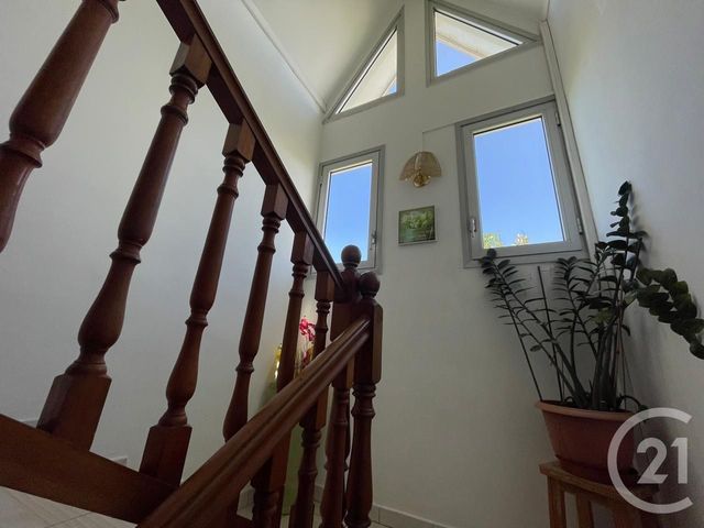 Maison &agrave; vendre - 11 pi&egrave;ces - 184,99 m2 - St Denis - 974 - REUNION