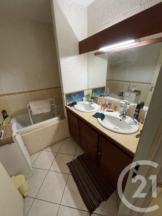 Appartement F3 &agrave; vendre - 3 pi&egrave;ces - 71,20 m2 - St Paul - 974 - REUNION