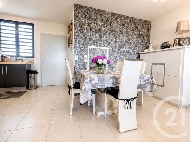 Appartement F3 &agrave; vendre - 3 pi&egrave;ces - 70,60 m2 - La Possession - 974 - REUNION