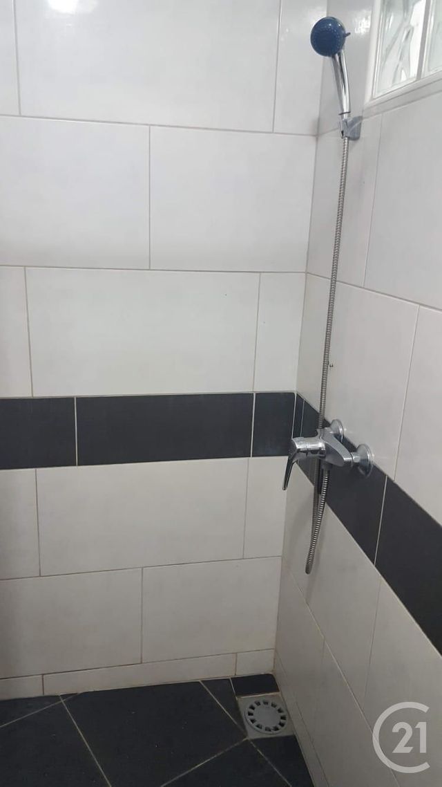 Appartement F4 &agrave; vendre - 3 pi&egrave;ces - 56 m2 - St Denis - 974 - REUNION