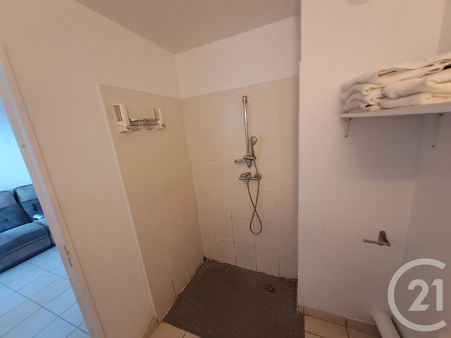 Appartement F2 &agrave; vendre - 2 pi&egrave;ces - 28,70 m2 - St Denis - 974 - REUNION