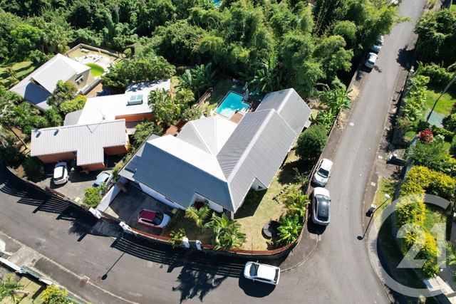Maison &agrave; vendre - 7 pi&egrave;ces - 252 m2 - St Denis - 974 - REUNION