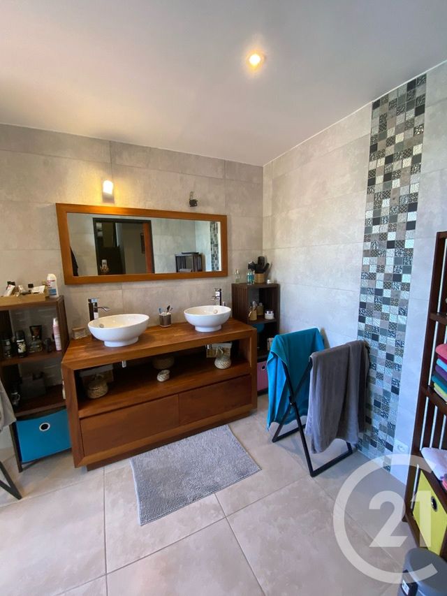 Maison &agrave; vendre - 7 pi&egrave;ces - 252 m2 - St Denis - 974 - REUNION