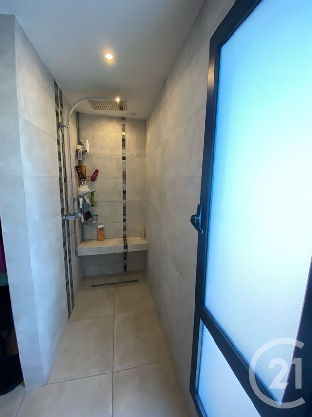 Maison &agrave; vendre - 7 pi&egrave;ces - 252 m2 - St Denis - 974 - REUNION