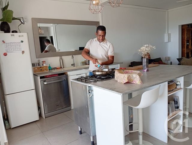 Maison &agrave; vendre - 4 pi&egrave;ces - 88,09 m2 - St Denis - 974 - REUNION