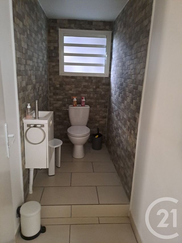 Maison &agrave; vendre - 7 pi&egrave;ces - 191,12 m2 - La Possession - 974 - REUNION