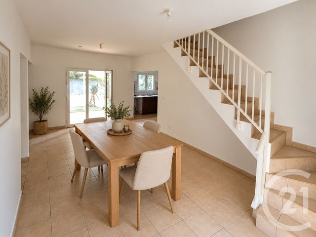 Maison &agrave; vendre - 5 pi&egrave;ces - 124,78 m2 - St Paul - 974 - REUNION