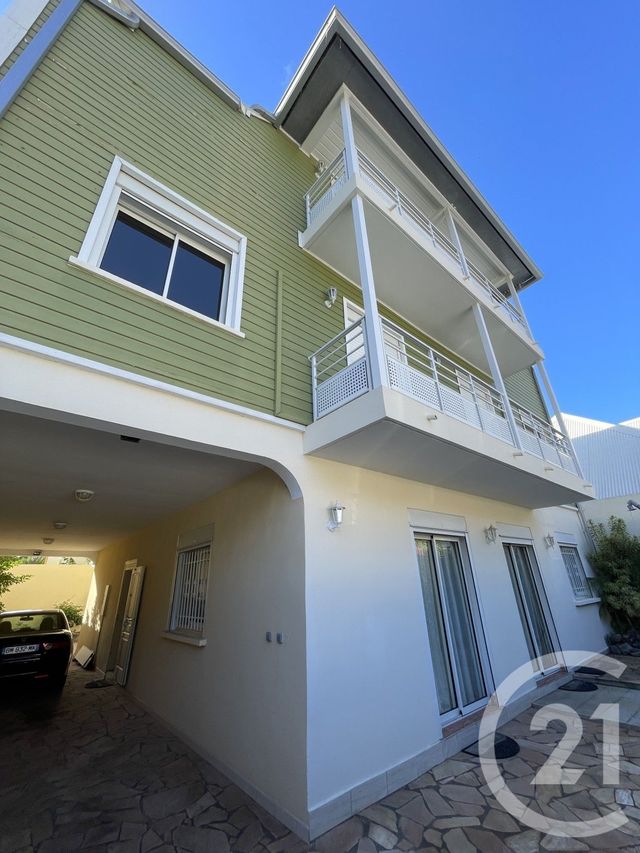 Maison &agrave; vendre - 8 pi&egrave;ces - 352,01 m2 - St Denis - 974 - REUNION