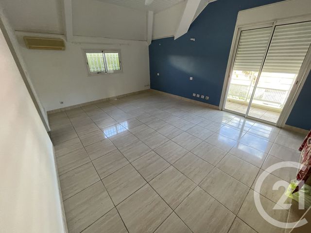 Maison &agrave; vendre - 8 pi&egrave;ces - 352,01 m2 - St Denis - 974 - REUNION