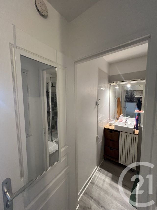 Appartement F1 &agrave; vendre - 2 pi&egrave;ces - 25,25 m2 - St Denis - 974 - REUNION