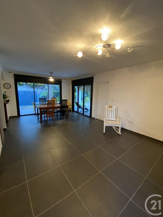 Maison &agrave; vendre - 5 pi&egrave;ces - 111 m2 - Ste Suzanne - 974 - REUNION