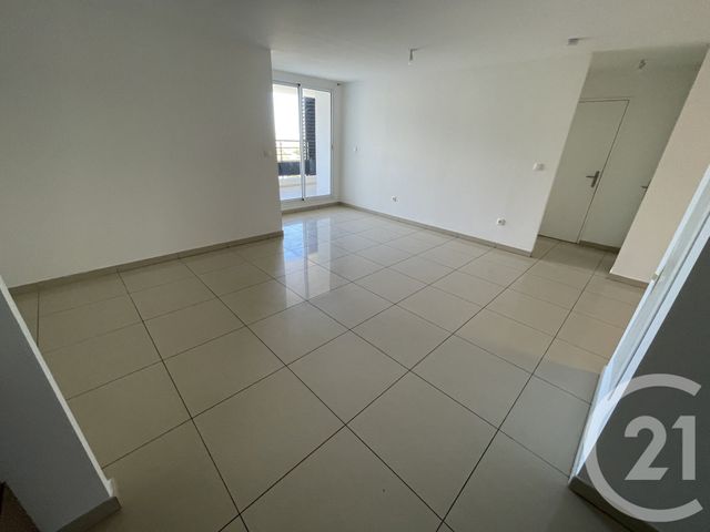 Appartement F3 &agrave; vendre - 3 pi&egrave;ces - 63,42 m2 - St Denis - 974 - REUNION