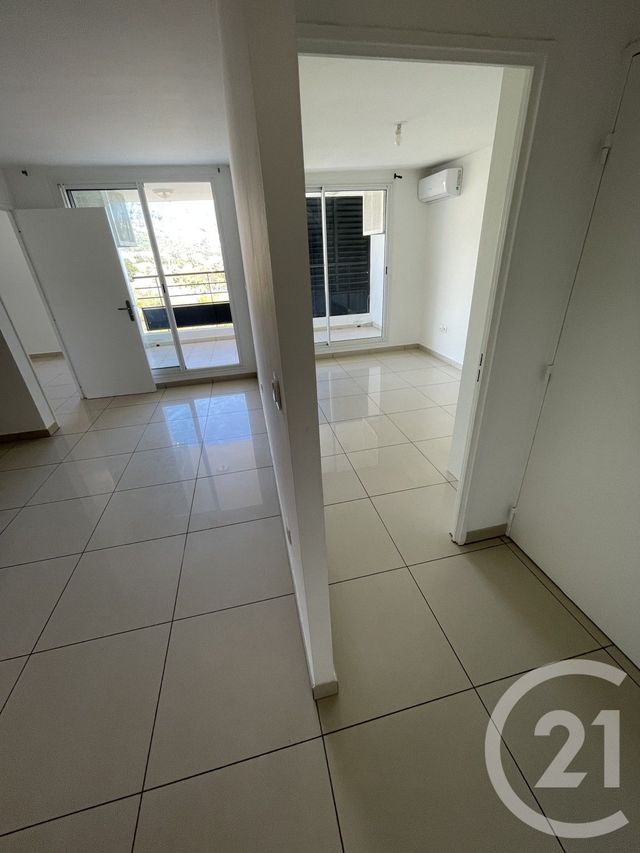 Appartement F3 &agrave; vendre - 3 pi&egrave;ces - 63,42 m2 - St Denis - 974 - REUNION