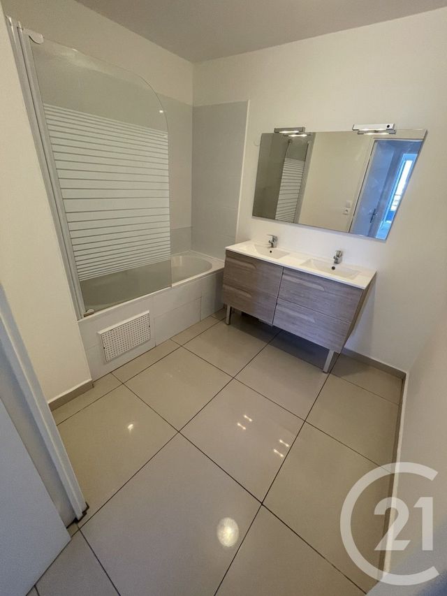 Appartement F3 &agrave; vendre - 3 pi&egrave;ces - 63,42 m2 - St Denis - 974 - REUNION