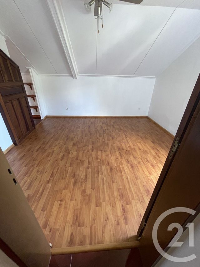 Maison &agrave; vendre - 4 pi&egrave;ces - 92,27 m2 - St Denis - 974 - REUNION