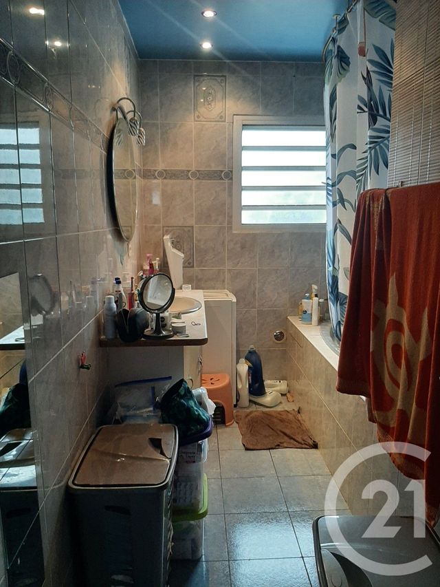 Maison &agrave; vendre - 7 pi&egrave;ces - 148,71 m2 - Ste Marie - 974 - REUNION