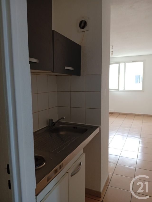Appartement Studio &agrave; vendre - 1 pi&egrave;ce - 26,80 m2 - St Denis - 974 - REUNION