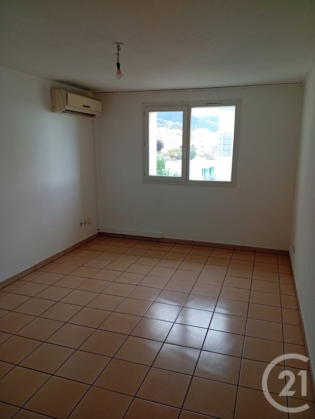 Appartement Studio &agrave; vendre - 1 pi&egrave;ce - 26,80 m2 - St Denis - 974 - REUNION