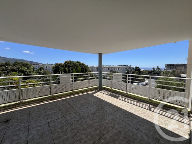 Appartement F4 &agrave; vendre - 4 pi&egrave;ces - 100,75 m2 - St Denis - 974 - REUNION