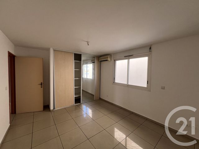 Appartement F4 &agrave; vendre - 4 pi&egrave;ces - 100,75 m2 - St Denis - 974 - REUNION