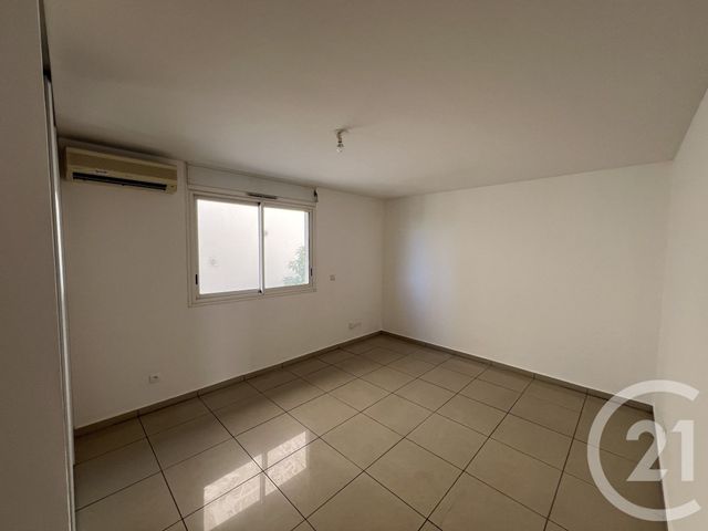 Appartement F4 &agrave; vendre - 4 pi&egrave;ces - 100,75 m2 - St Denis - 974 - REUNION