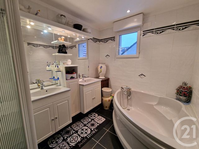 Maison à vendre - 5 pièces - 117,97 m2 - Brunoy - 91 - ILE-DE-FRANCE