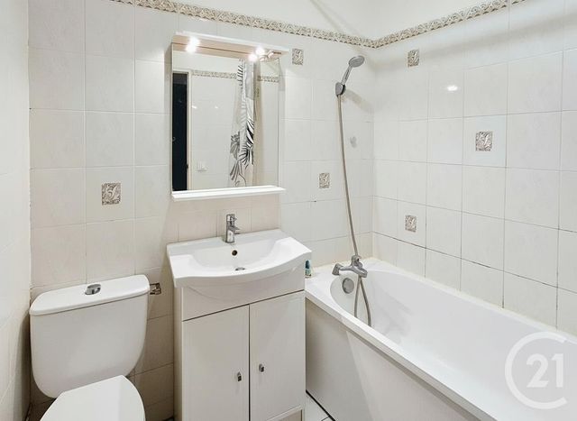 Appartement F1 à vendre - 1 pièce - 38,58 m2 - Brunoy - 91 - ILE-DE-FRANCE