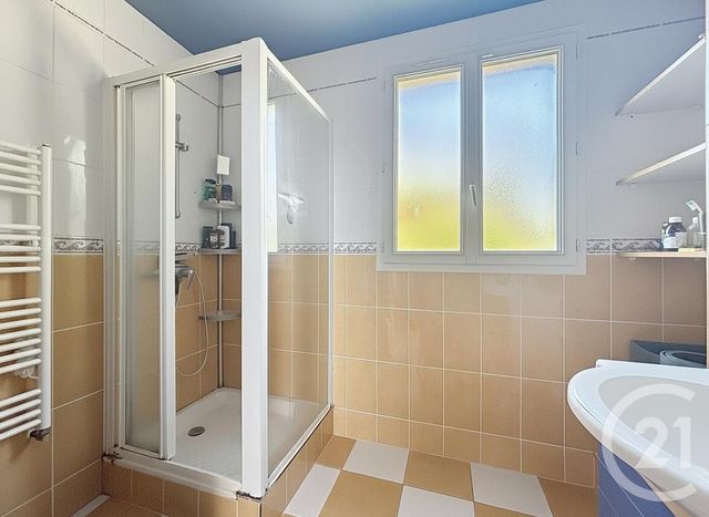 Maison &agrave; louer - 7 pi&egrave;ces - 140,10 m2 - Brunoy - 91 - ILE-DE-FRANCE