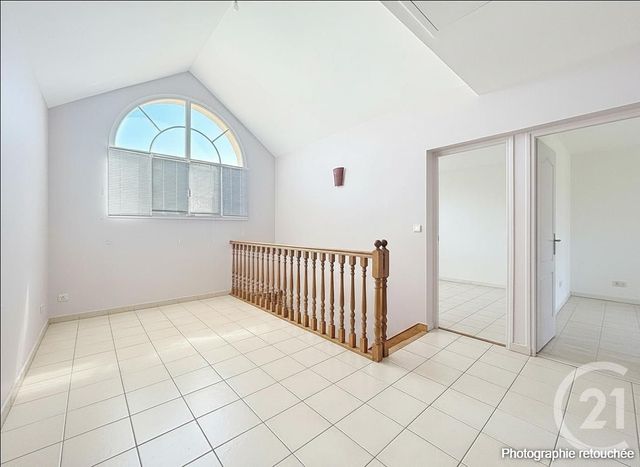 Maison &agrave; louer - 7 pi&egrave;ces - 140,10 m2 - Brunoy - 91 - ILE-DE-FRANCE