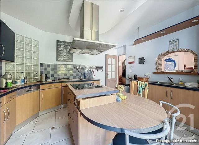 Maison &agrave; louer - 7 pi&egrave;ces - 140,10 m2 - Brunoy - 91 - ILE-DE-FRANCE