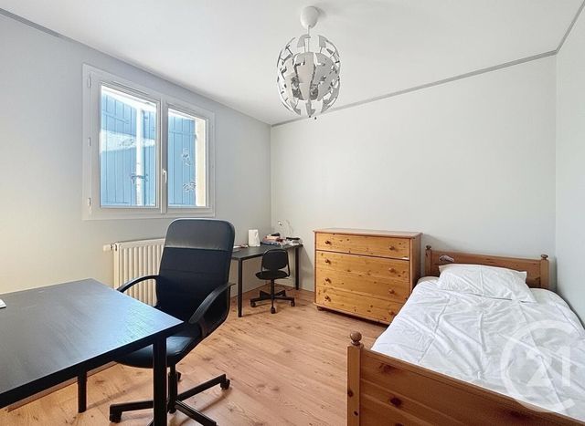 Maison &agrave; louer - 7 pi&egrave;ces - 140,10 m2 - Brunoy - 91 - ILE-DE-FRANCE