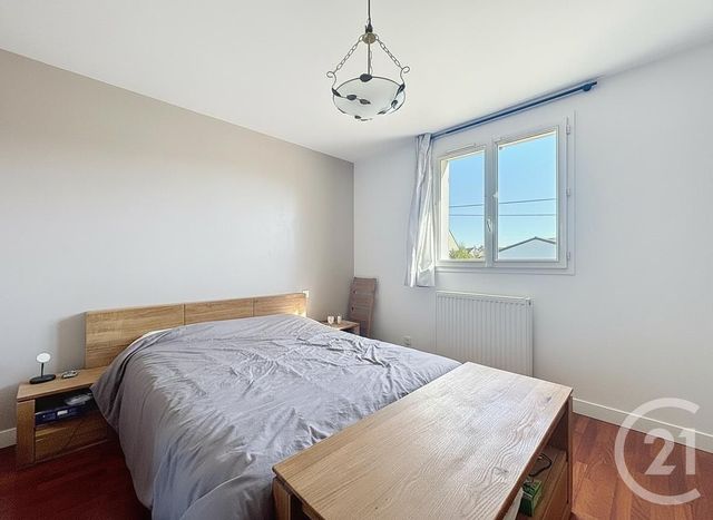 Maison &agrave; louer - 7 pi&egrave;ces - 140,10 m2 - Brunoy - 91 - ILE-DE-FRANCE