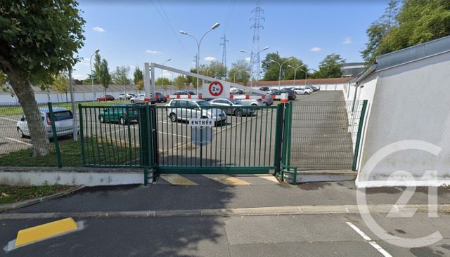 parking - EPINAY SOUS SENART - 91