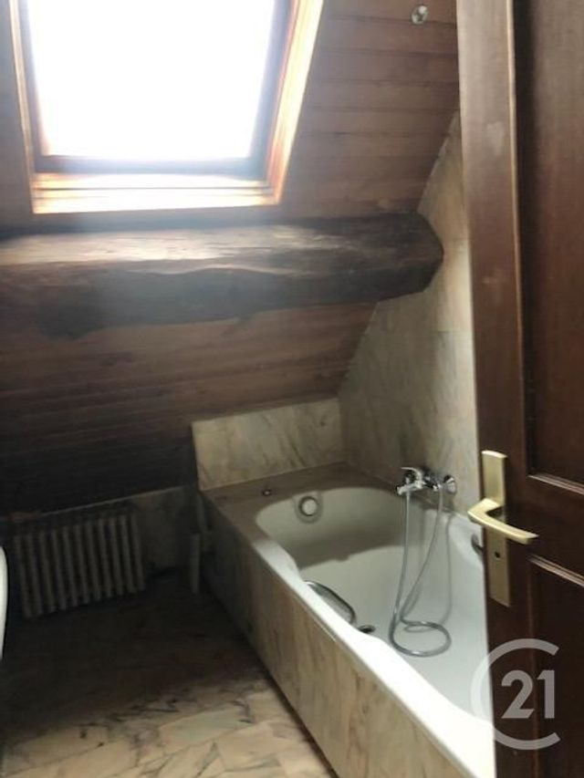 Appartement F3 &agrave; louer - 3 pi&egrave;ces - 40 m2 - Brunoy - 91 - ILE-DE-FRANCE