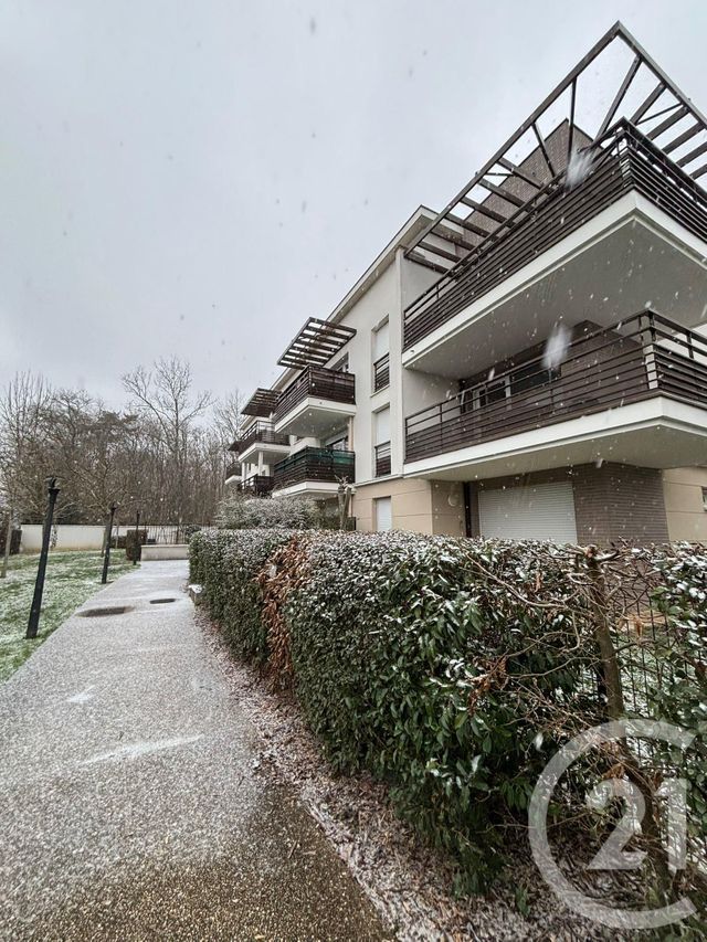 Appartement F3 &agrave; louer - 3 pi&egrave;ces - 57,84 m2 - Quincy Sous Senart - 91 - ILE-DE-FRANCE