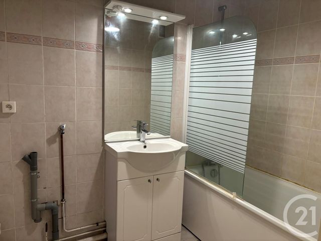 Appartement F3 &agrave; louer - 3 pi&egrave;ces - 66,08 m2 - Brunoy - 91 - ILE-DE-FRANCE