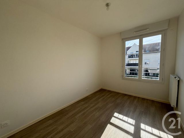 Appartement F3 &agrave; louer - 3 pi&egrave;ces - 58,57 m2 - Savigny Le Temple - 77 - ILE-DE-FRANCE