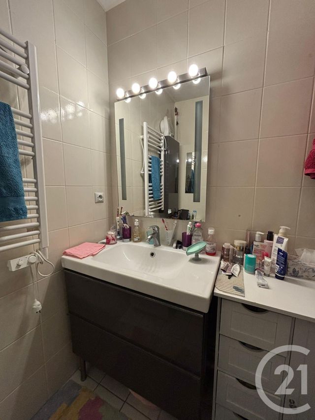 Appartement F2 &agrave; louer - 2 pi&egrave;ces - 53,84 m2 - Brunoy - 91 - ILE-DE-FRANCE