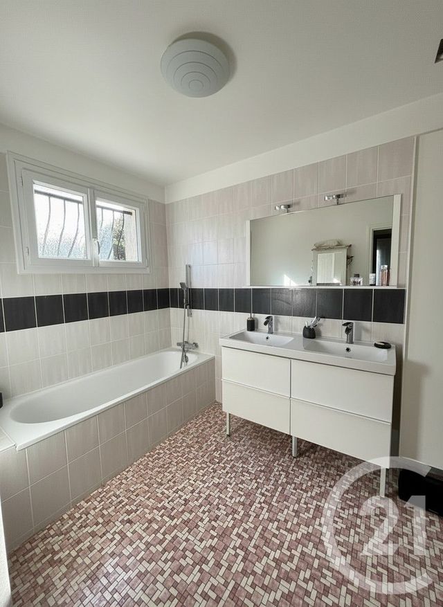 Maison &agrave; vendre - 8 pi&egrave;ces - 160,46 m2 - Yerres - 91 - ILE-DE-FRANCE