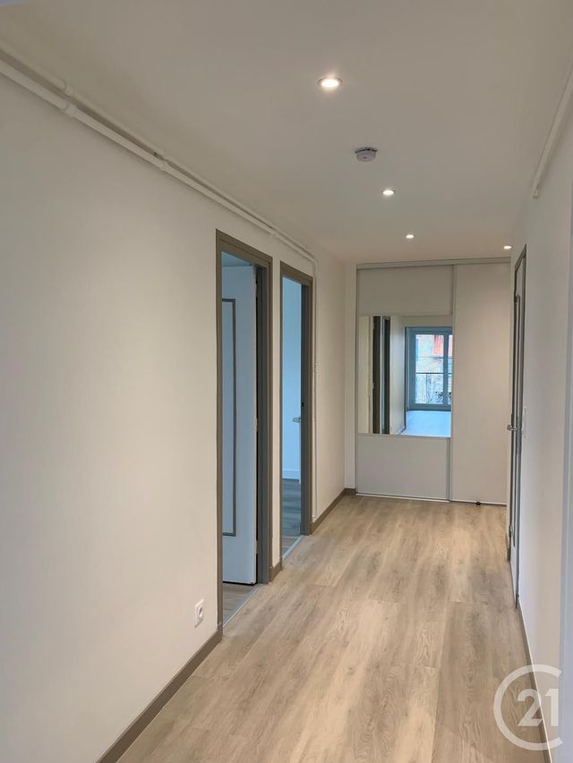 Appartement F3 &agrave; louer - 3 pi&egrave;ces - 70,15 m2 - Brunoy - 91 - ILE-DE-FRANCE