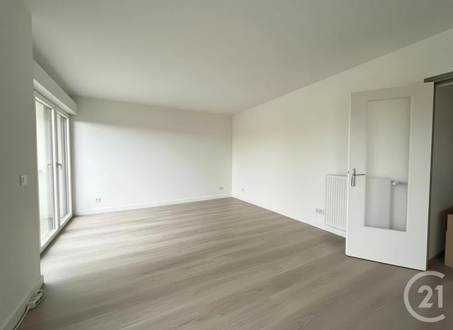 Appartement F3 &agrave; louer - 3 pi&egrave;ces - 70,15 m2 - Brunoy - 91 - ILE-DE-FRANCE