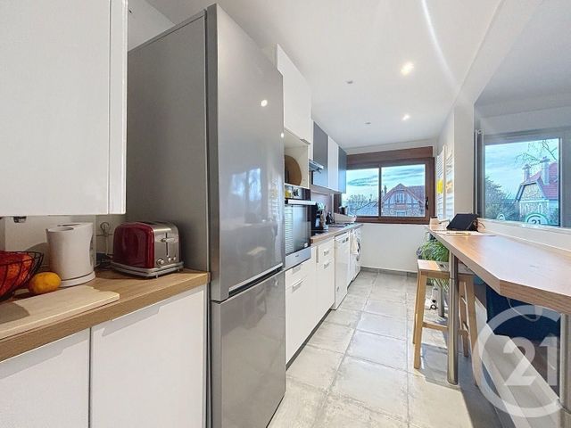 Appartement F3 &agrave; louer - 3 pi&egrave;ces - 70,15 m2 - Brunoy - 91 - ILE-DE-FRANCE